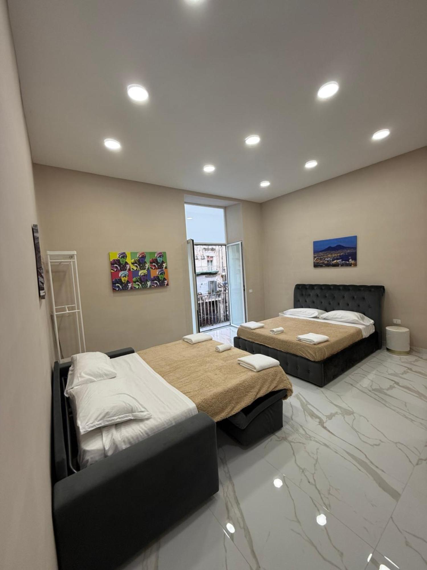 Valentino Caracciolo 105 Apartment Naples Exterior photo