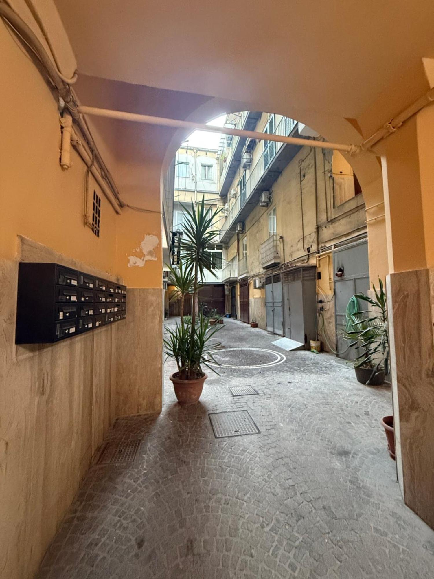 Valentino Caracciolo 105 Apartment Naples Exterior photo