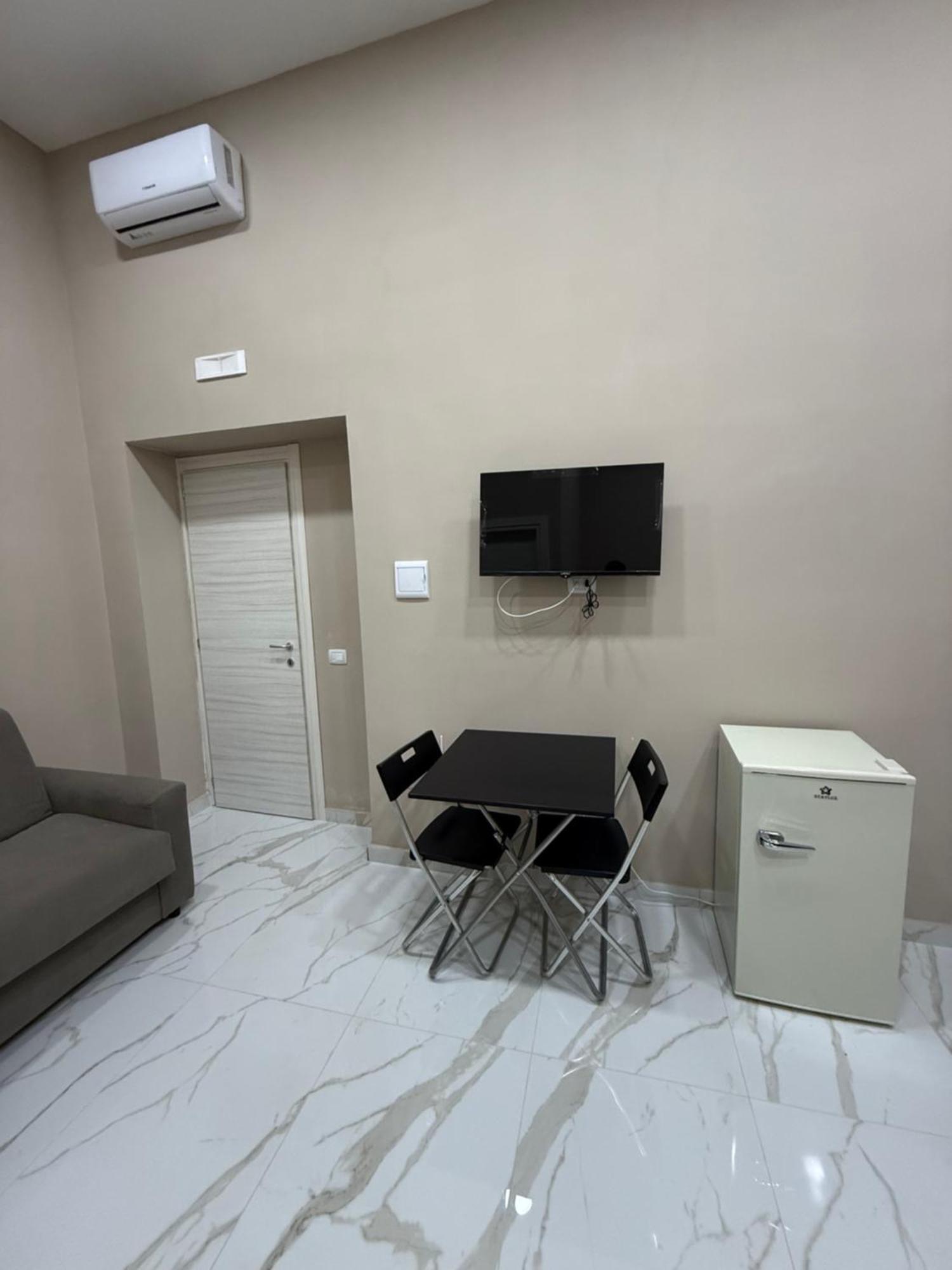 Valentino Caracciolo 105 Apartment Naples Exterior photo