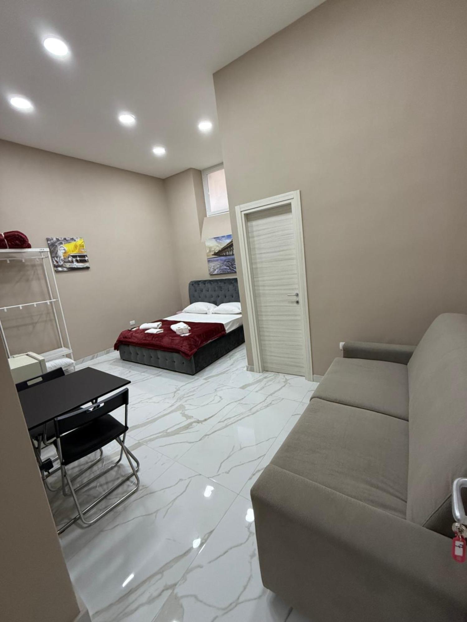 Valentino Caracciolo 105 Apartment Naples Exterior photo